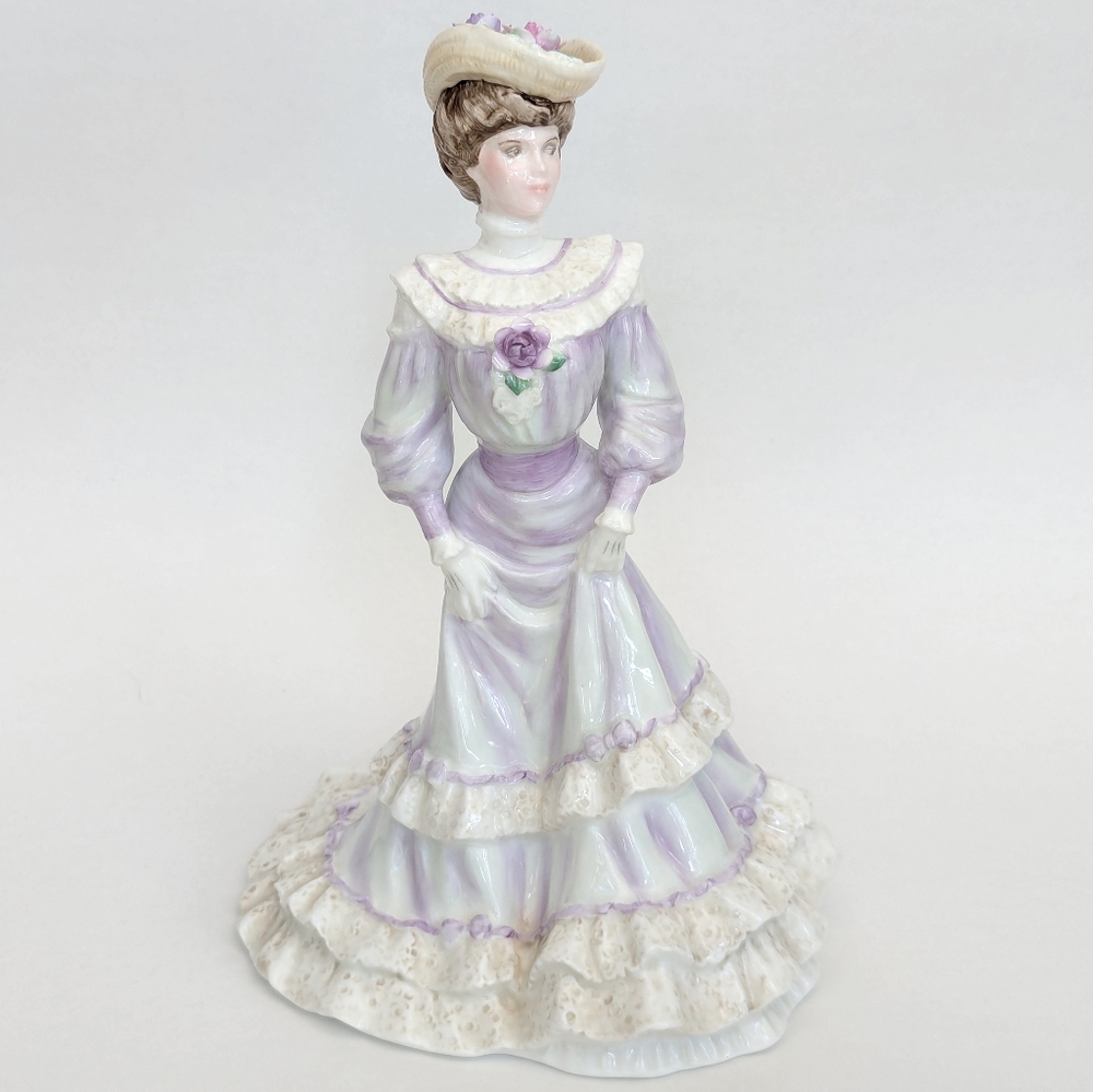 1986 COALPORT "Louisa at Ascot" Golden Age Figurine Designed Elisabeth Woodhouse